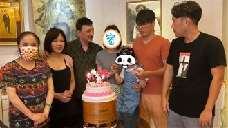 余苑綺完成18次化療　憔悴面容曝光