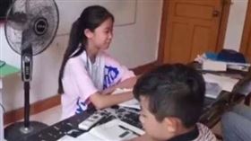 天才女10歲上大學！畢業領6000月薪：是父母耽誤我…（圖／翻攝自微博）