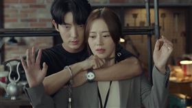 《惡之花》 LINE TV提供