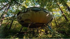  幽浮建築（圖／翻攝自推特@urbex_34）