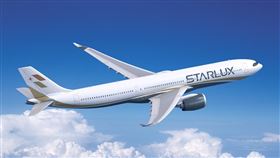 空巴罕見以繁體中文宣布星宇航空租新機。（圖／翻攝自空巴臉書）