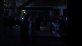 新光三越A13全館停電疏散中。（圖／讀者提供）