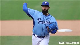 ▲富邦悍將先發投手奇優力。（圖／記者劉彥池攝影）