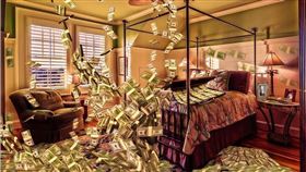 ▲滿屋子的錢（圖／翻攝自pixabay）