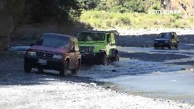 武界美違.露1800