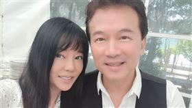 狄鶯,孫鵬,孫安佐,直播。翻攝自臉書