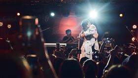 歡慶10歲！Crispy脆樂團13日舉辦「我在黑暗的盡頭等你」十週年演唱會 現場吸千名脆粉聚首團圓 （新聞提供：好多音樂）