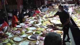 銅鑼五褔廟普渡 萬盤供品30秒內掃光