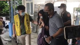 全家露營僅她獨活　見夫女遺體崩潰哭（圖／翻攝畫面）