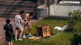 RedBull空投飲料到11所大學　學生驚呼：砸到好痛