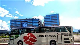 雄獅通運2020年也預計引進全新Benz、Volvo歐系車隊，並規劃招募50位專業大、中、小巴司機。（圖／雄獅提供）