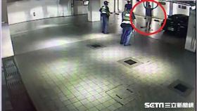 不滿沒敬酒怒拿球棒打人／翻攝畫面