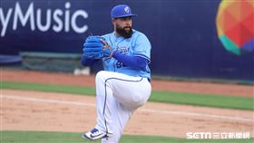 ▲富邦悍將先發投手奇優力。（圖／記者劉彥池攝影）