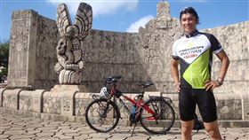 台灣單車騎士陳峻永。（圖／翻攝自陳峻永臉書粉專）