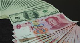 陸媒披露，中國多個地方政府財政雪上加霜，在遼寧、安徽、河南等地拖欠教師薪資的問題嚴重，有些地方的公務員薪資也發不出來。（中央社檔案照片）