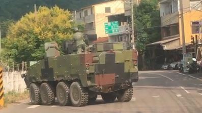 雲豹甲車轉彎頻出糗？軍方揭因吐真相