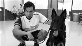 小鬼,黃鴻升。台中,開球,兄弟象,球衣,合照