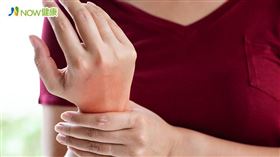 名家專用／NOW健康／如果可以在罹患類風溼性關節炎的初期就積極治療，心血管問題的改善會更明顯。(勿用)
