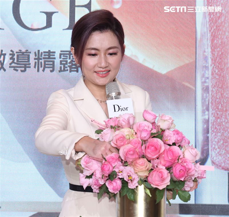 selina任家萱出席保養品發表會。（記者邱榮吉/攝影）
