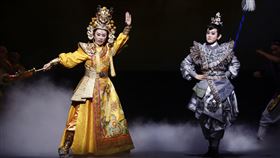 孫翠鳳、陳勝福。（記者林聖凱攝影