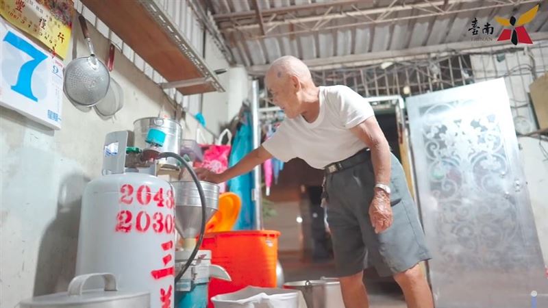 豆花伯短片曝光　湧入萬人留言打氣