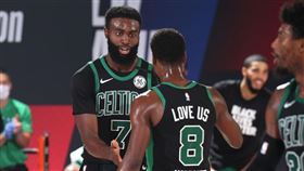 NBA／聰明哥大發飆　隊友回應了
NBA,季後賽,波士頓塞爾提克,Marcus Smart,Kemba Walker,Jaylen Brown
翻攝自推特