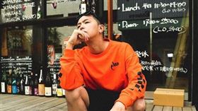 翻攝自小鬼黃鴻升臉書 ig