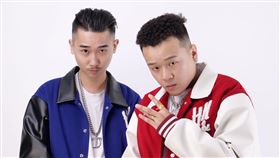 台灣西岸嘻哈雙人組「西屯純愛組」 Brain Zapp提供）