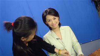 女主播罹罕病將癱瘓　卻遇見教授老公