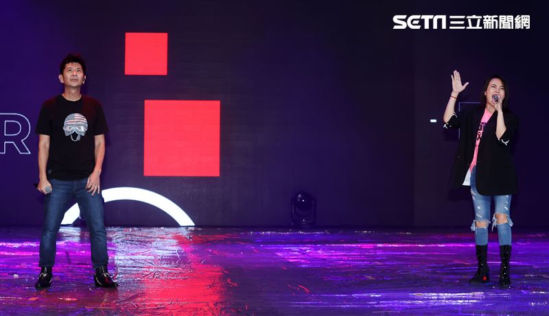 戴愛玲、荒山亮廣播金鐘彩排。（記者邱榮吉/攝影）