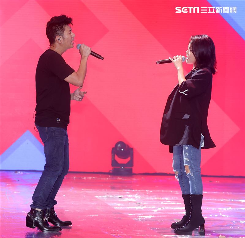戴愛玲、荒山亮廣播金鐘彩排。（記者邱榮吉/攝影）