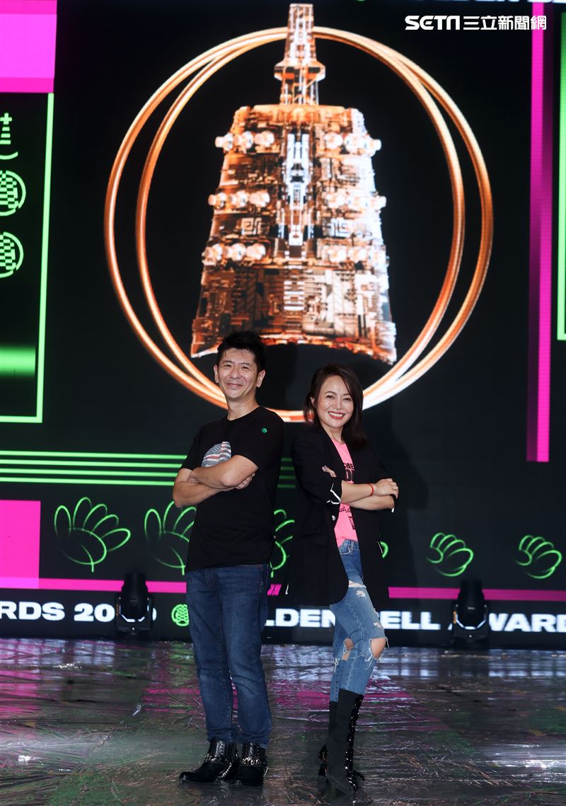 戴愛玲、荒山亮廣播金鐘彩排。（記者邱榮吉/攝影）