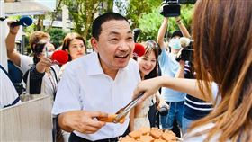 侯友宜在各大六都市長民調皆奪得第一名的寶座(圖/侯友宜臉書)