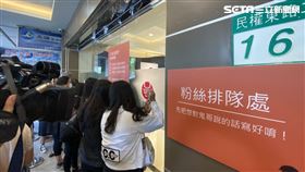 黃鴻升靈堂 粉絲 記者方佳琳攝影