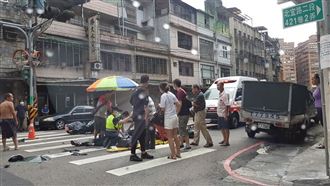 跑北宜遇死劫！重機男遭左轉車擊落亡