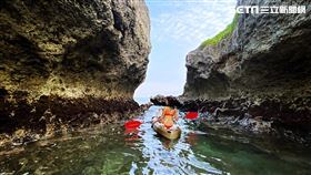 台灣小琉球獨木舟尋海龜。（圖／KKday提供）