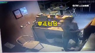 西門町牛肉麵遭竊　口罩女竄櫃台偷包