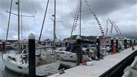 40艘遊艇齊聚八斗子漁港。（圖／記者陳宜加攝影）