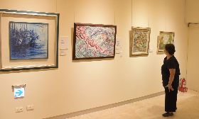 彰化縣邀藝術家義賣作品　助身障者蓋一