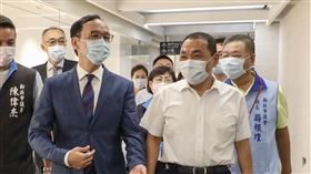 朱立倫被視為江啟臣2021年國民黨主席選舉的最大挑戰者。侯友宜與朱立倫則是國民黨204總統選舉熱門人選。（圖／朱立倫辦公室提供）