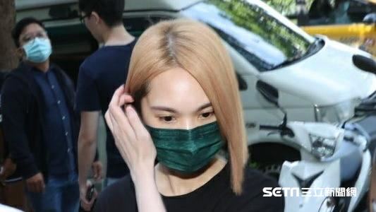 楊丞琳又來了！送別初戀小鬼惹人心疼