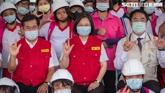 出席特教災防演練 小英:給大家比讚