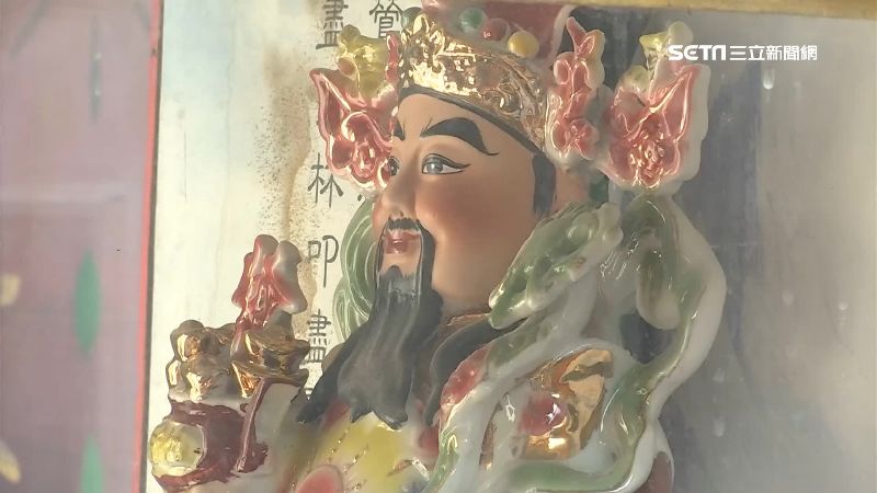 瑞豐夜市有賊！元老級「靈籤機」失竊