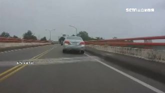 沿路丟飲料瓶罐　騎士猛閃險「犁田」