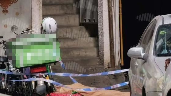 外送員趕單跑下樓　滾落樓梯吐血身亡