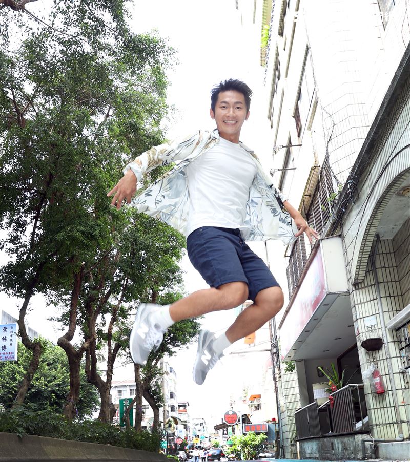 蔡昌憲入圍男主角金鐘三立新聞網專訪。（記者邱榮吉/攝影）