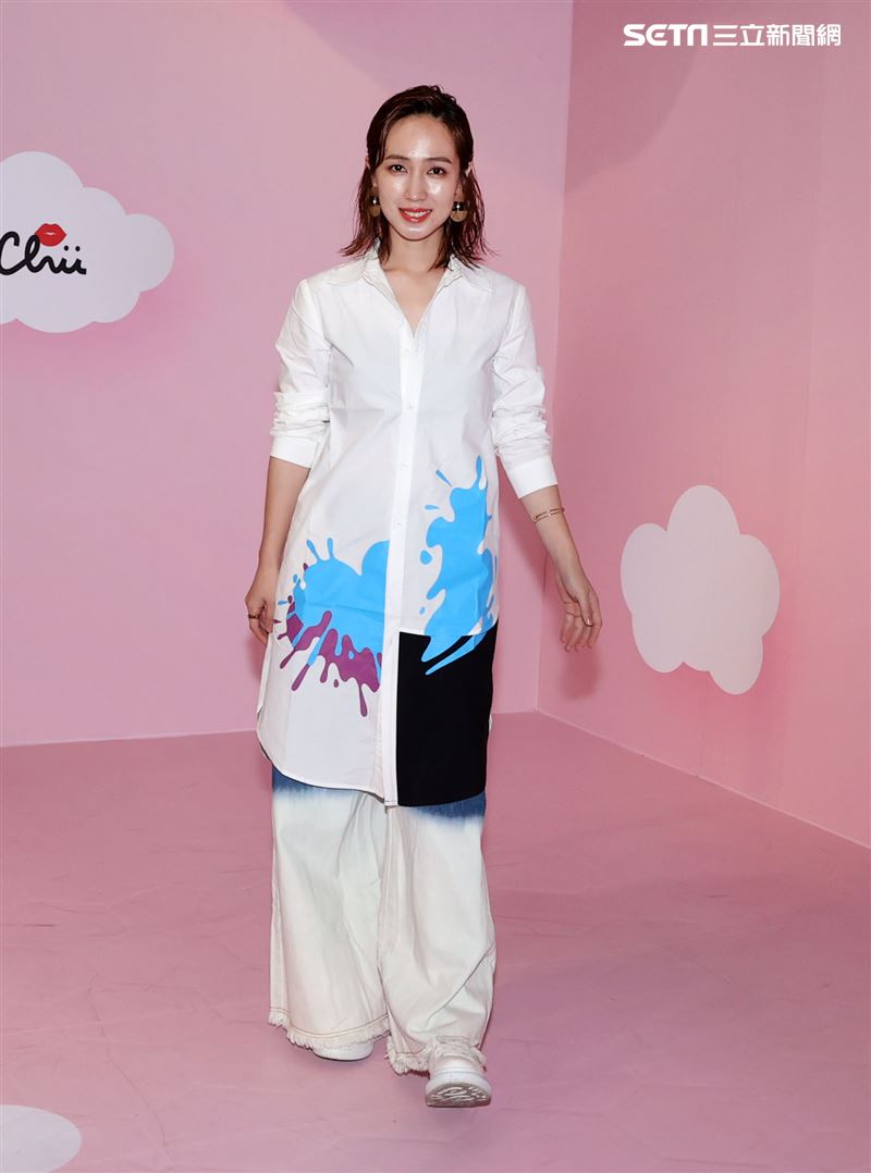 小薰三立新聞網專訪。（記者邱榮吉/攝影）