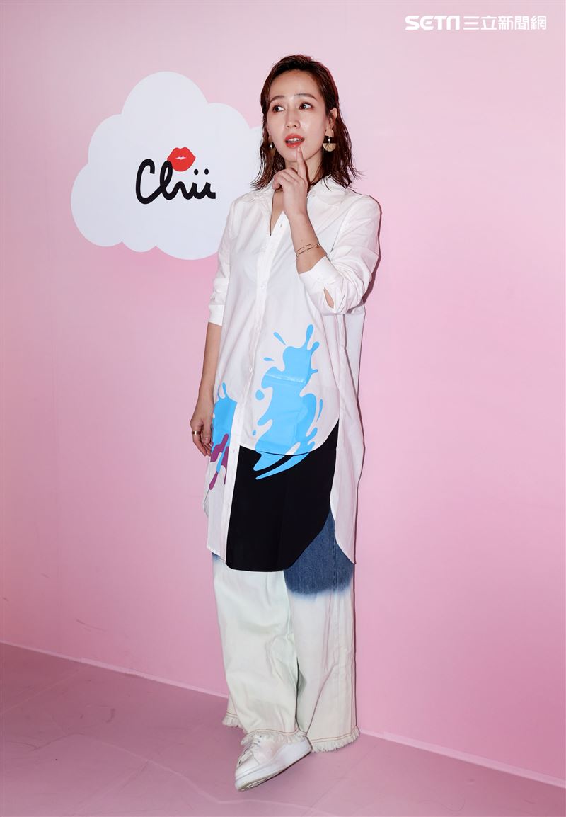 小薰三立新聞網專訪。（記者邱榮吉/攝影）