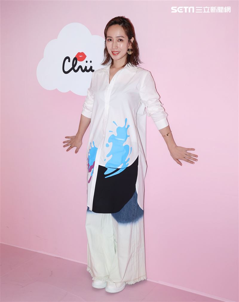 小薰三立新聞網專訪。（記者邱榮吉/攝影）