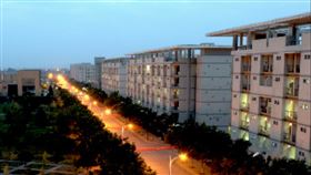 限制進出！陸學生困校內23天…畫面曝光網驚：根本集中營（圖／翻攝自微博）